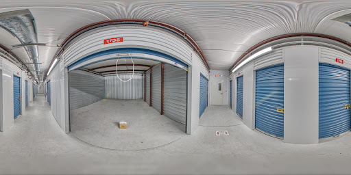 Self-Storage Facility «StorQuest Self Storage», reviews and photos, 3040 S Goldenrod Rd, Orlando, FL 32822, USA