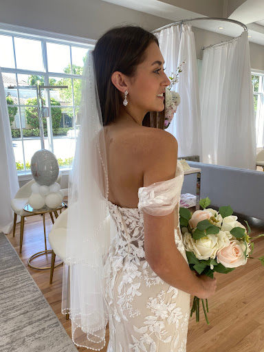Bridal Shop «Molle Bridals», reviews and photos, 11701 Lake Victoria Gardens Ave #1109, Palm Beach Gardens, FL 33410, USA