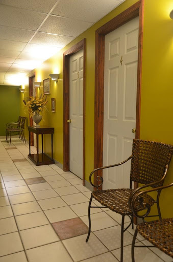 Hair Salon «Totally Tan & Synergy Salon», reviews and photos, 400 N Main St, Moscow, PA 18444, USA