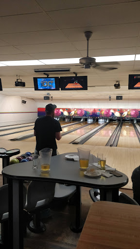 Bowling Alley «Lake Geneva Lanes», reviews and photos, 192 Main St, Lake Geneva, WI 53147, USA