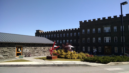 Grocery Store «Mill Market», reviews and photos, 8 Old Rte 6, Hawley, PA 18428, USA