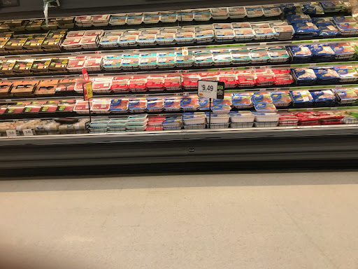 Grocery Store «Stop & Shop», reviews and photos, 1100 Massachusetts Ave, Dorchester, MA 02125, USA