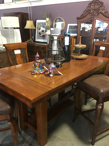 Consignment Shop «Home Consignment Center - Campbell», reviews and photos, 930 W Hamilton Ave #190, Campbell, CA 95008, USA