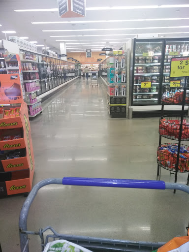 Grocery Store «Kroger», reviews and photos, 375 Cross Roads Blvd, Cold Spring, KY 41076, USA