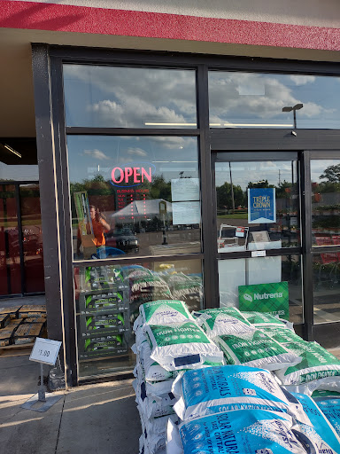 Home Improvement Store «Tractor Supply Co.», reviews and photos, 505 W Central Ave, Springboro, OH 45066, USA