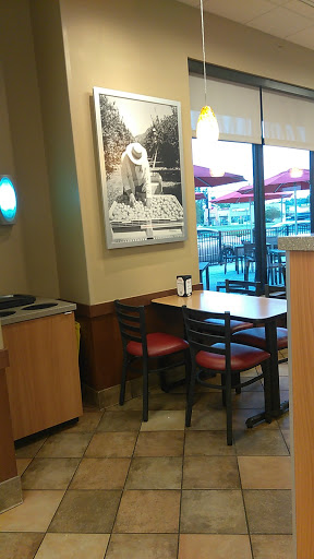 Fast Food Restaurant «Chick-fil-A», reviews and photos, 15055 Airline Hwy, Baton Rouge, LA 70817, USA