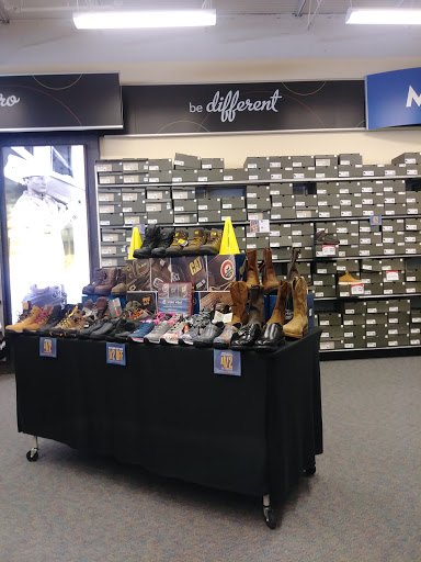 Shoe Store «Shoe Carnival», reviews and photos, 2080 Henderson Mill Rd, Atlanta, GA 30345, USA