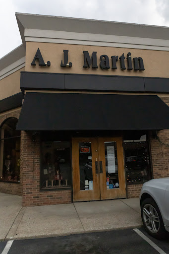 Jewelry Store «A.J. Martin Estate Jewelry, Etc.», reviews and photos, 2817 West End Ave, Nashville, TN 37203, USA
