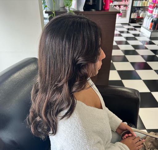 Beauty Supply Store «Kut N Beauty», reviews and photos, 2050 W Whittier Blvd, La Habra, CA 90631, USA