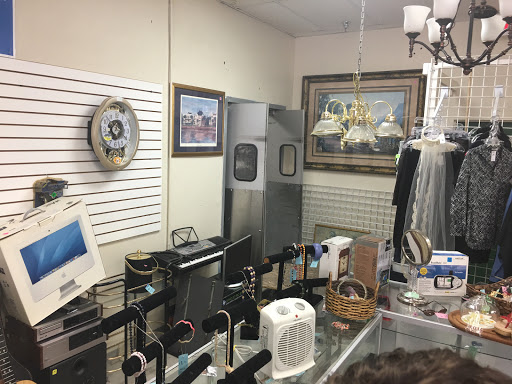 Thrift Store «Community Thrift Store», reviews and photos, 14244 N Nebraska Ave, Tampa, FL 33613, USA