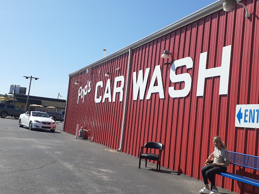 Pop's Car Wash en Dickson