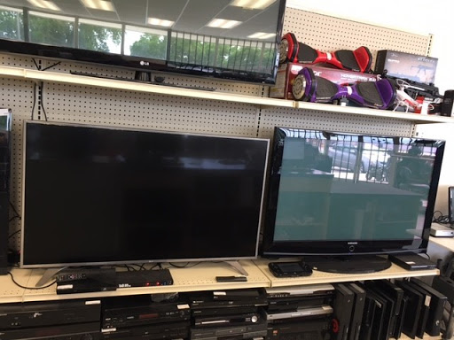 Pawn Shop «River City Pawn & Jewelry», reviews and photos, 417 Main St, Schertz, TX 78154, USA