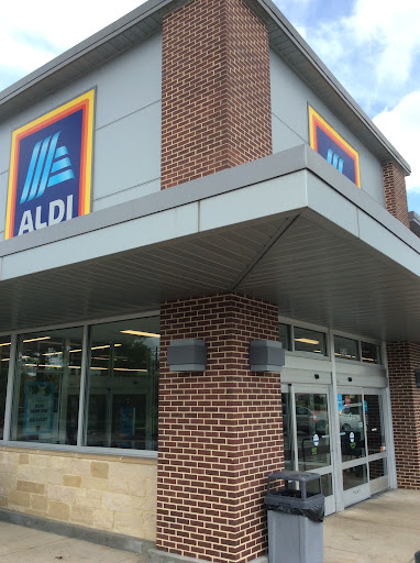 Supermarket «ALDI», reviews and photos, 5521 Garth Rd, Baytown, TX 77521, USA