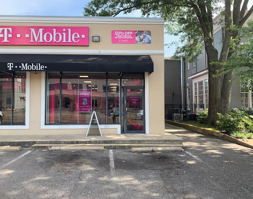 Cell Phone Store «T-Mobile», reviews and photos, 1498 Union Ave Suite 105, Memphis, TN 38104, USA