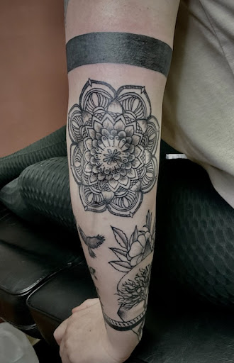 Tattoo Shop «Body Revolution Tattoo and Body Piercing», reviews and photos, 30435 Euclid Ave, Wickliffe, OH 44092, USA