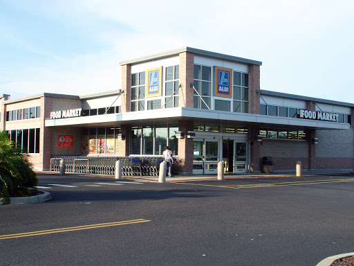 ALDI, 7777 Seminole Blvd, Seminole, FL 33772, USA, 