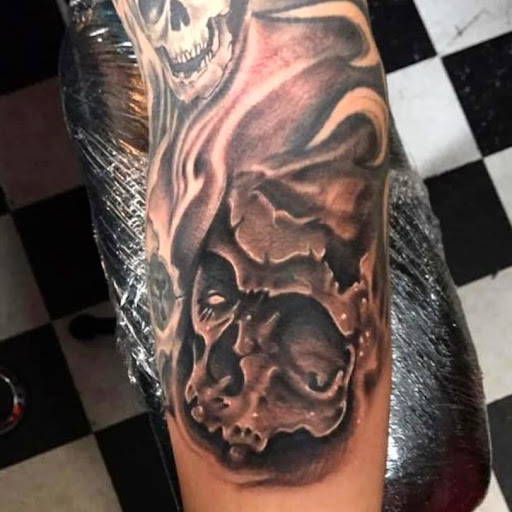 Explore full neck tattoo ideas for men, creative tattoo ideas in Uvalde, available at Artistik Kreationz 96