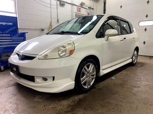 Used Car Dealer «Auto Warehouse», reviews and photos, 218 Main St, Poughkeepsie, NY 12601, USA