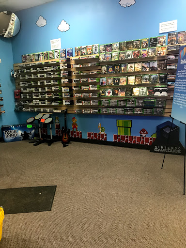 Video Game Store «Punch-Out Gaming», reviews and photos, 828 Lake St S, Forest Lake, MN 55025, USA