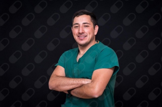 Dr. Felipe Sandoval Valdes, Dentista - Valdivia