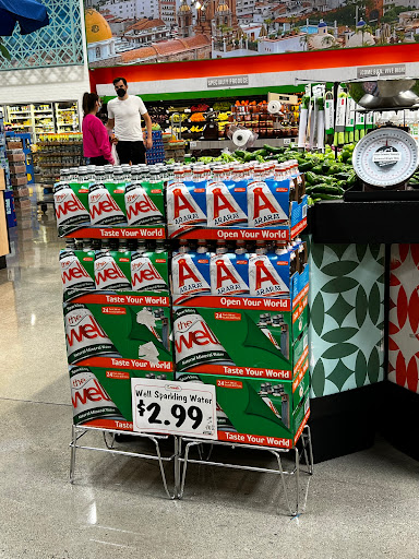 Supermarket «Vallarta Supermarkets», reviews and photos, 23449 Lyons Ave, Valencia, CA 91355, USA