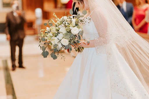 Bridal Shop «Fairytale Brides on a Shoestring Boutique», reviews and photos, 154 Congressional Ln, Rockville, MD 20852, USA