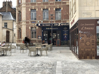 Le Bistrot de Mado Amiens ( trois maillets) - 46 Place Notre Dame, 80000 Amiens, France