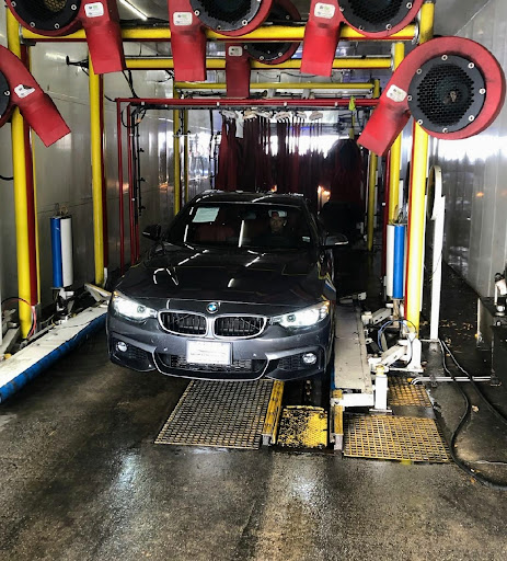 Advance Car Wash Oil Change Auto Repair image 4