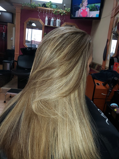 Hair Salon «Simply Hair», reviews and photos, 3749 Ulmerton Rd, Clearwater, FL 33762, USA