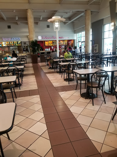 Shopping Mall «Visalia Mall», reviews and photos, 2031 S Mooney Blvd, Visalia, CA 93277, USA