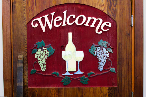 Winery «Honeywood Winery», reviews and photos, 1350 Hines St SE, Salem, OR 97302, USA