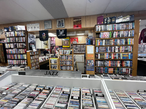 CD Store «Mr Cheapo CD & Record Exchange», reviews and photos, 46 Jericho Turnpike, Commack, NY 11725, USA