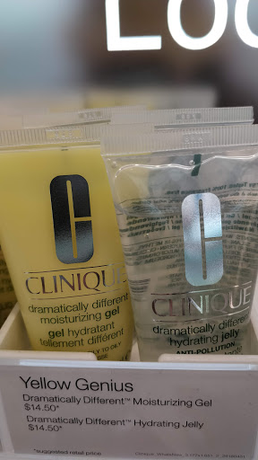 Cosmetics Store «Ulta Beauty», reviews and photos, 5252 Sunrise Hwy, Massapequa Park, NY 11762, USA