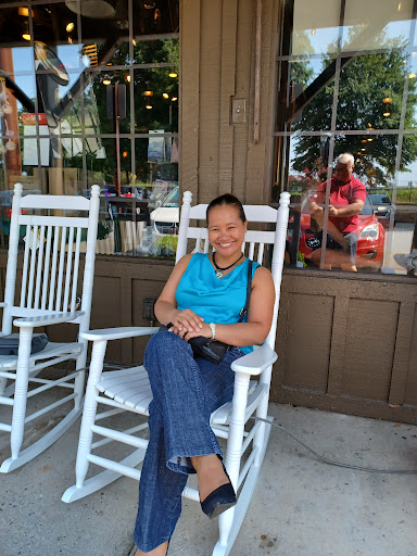 American Restaurant «Cracker Barrel Old Country Store», reviews and photos, 1458 Southlake Plaza Dr, Morrow, GA 30260, USA