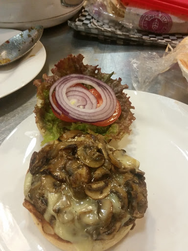 Mediterranean Restaurant «Tradewinds Cafe & Catering Company», reviews and photos, 3443 Hilyard St, Eugene, OR 97405, USA