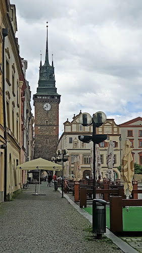Parkoviště na Pernštýnském náměstí - Pardubice