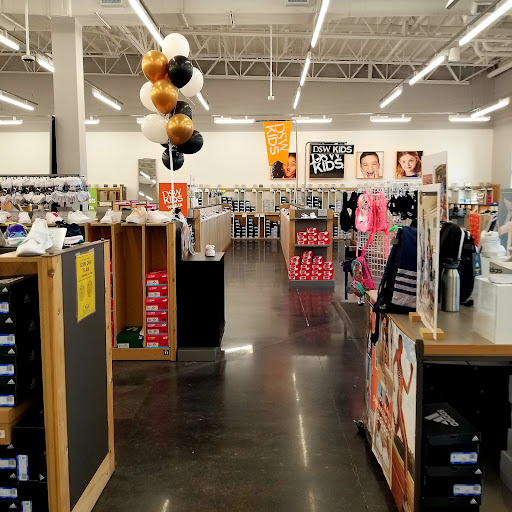Shoe Store «DSW Designer Shoe Warehouse», reviews and photos, 43598 Christy St, Fremont, CA 94538, USA