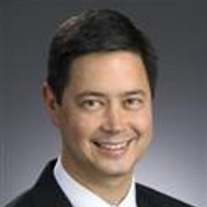 Daniel R Dirnberger, MD