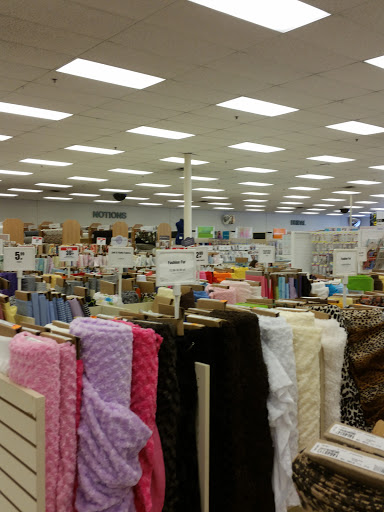 Fabric Store «Jo-Ann Fabrics and Crafts», reviews and photos, 2105 SE Tualatin Valley Hwy, Hillsboro, OR 97123, USA