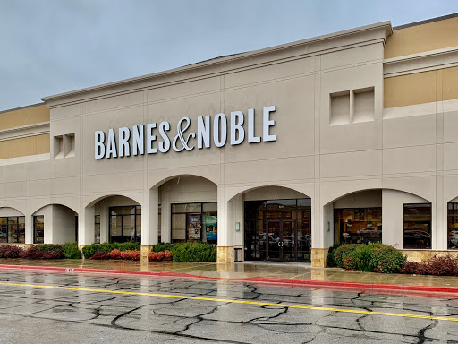 Book Store «Barnes & Noble», reviews and photos, 5231 E 41st St, Tulsa, OK 74135, USA
