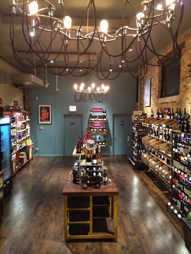 Wine Store «Stellar Wine Company», reviews and photos, 820 W Belmont Ave, Chicago, IL 60657, USA
