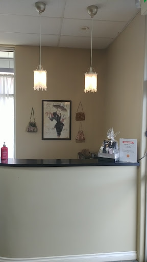 Beauty Salon «Little Red Dress Salon & Boutique», reviews and photos, 21515 WA-410, Bonney Lake, WA 98391, USA