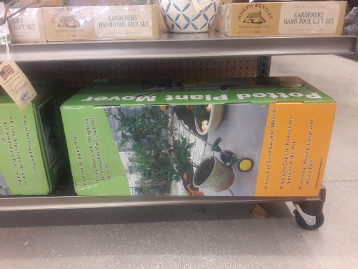 Home Goods Store «Tuesday Morning», reviews and photos, 8120 Wiles Rd, Coral Springs, FL 33067, USA