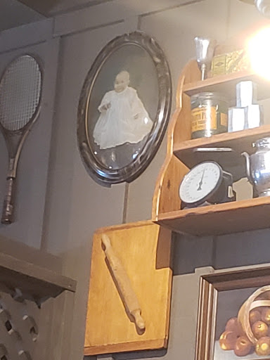 American Restaurant «Cracker Barrel Old Country Store», reviews and photos, 238 Enterprise Dr, Rocky Mount, NC 27804, USA