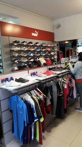 Tiendas para comprar ropa deportiva mujer Montevideo