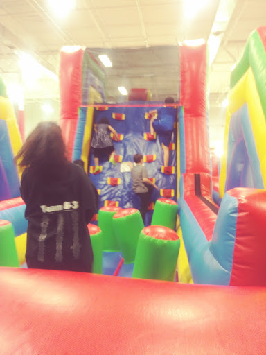 Amusement Center «MegaTrampoline Fun Zone», reviews and photos, 5593 Northwest Hwy, Crystal Lake, IL 60014, USA