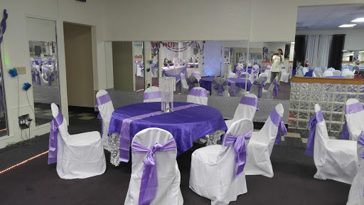 Shopping Mall «Great Western Shopping Center», reviews and photos, 240 N Wilson Rd, Columbus, OH 43204, USA