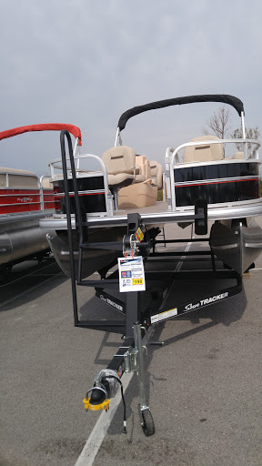 Sporting Goods Store «Bass Pro Shops», reviews and photos, 10501 Palm River Rd, Tampa, FL 33619, USA