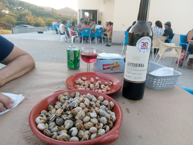 Grupo De Convivio E Amizade Nas Donas - Campo de futebol