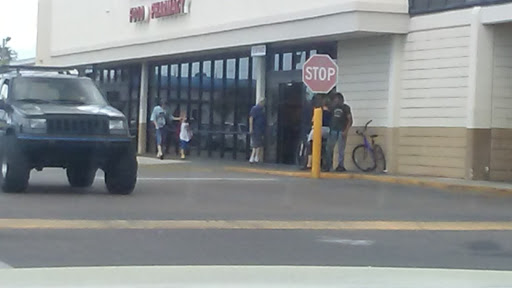 Grocery Store «Winn-Dixie», reviews and photos, 1640 US-19, Holiday, FL 34691, USA